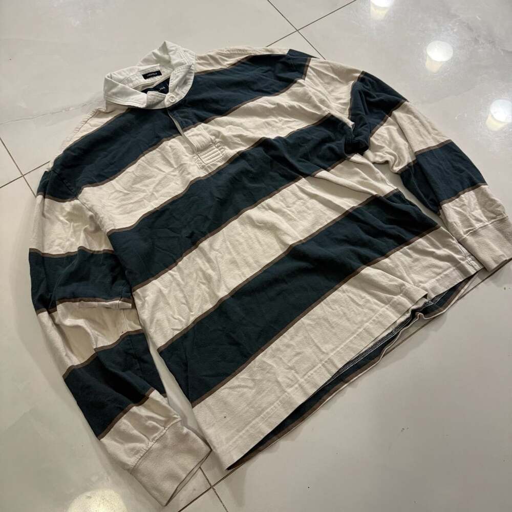 Abercrombie & Fitch polo long sleeve